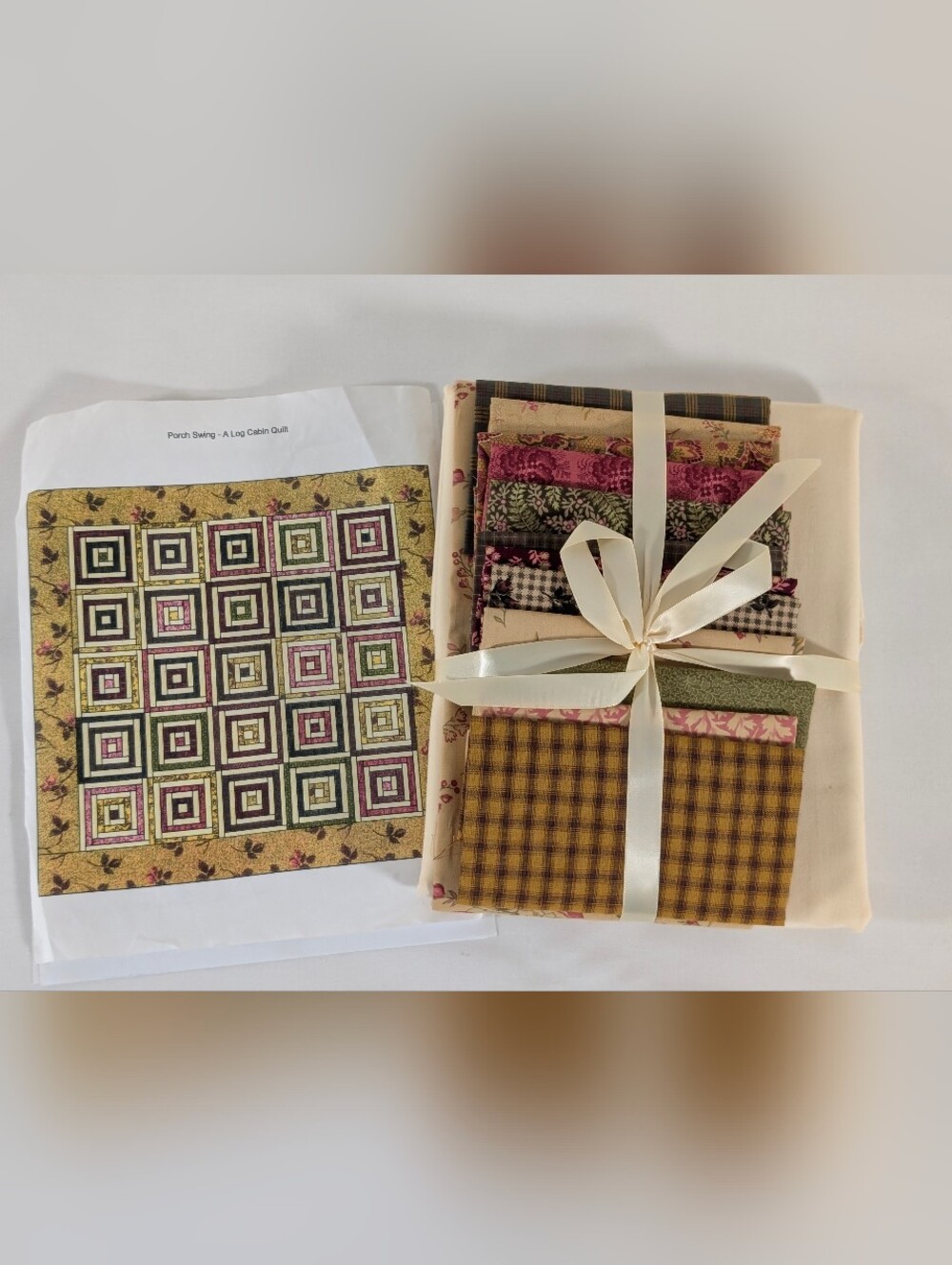 Log Cabin 'Porch Swing' Quilt Kit